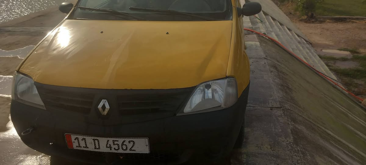 رينو • ٢٠٠٩ • رقم بغداد