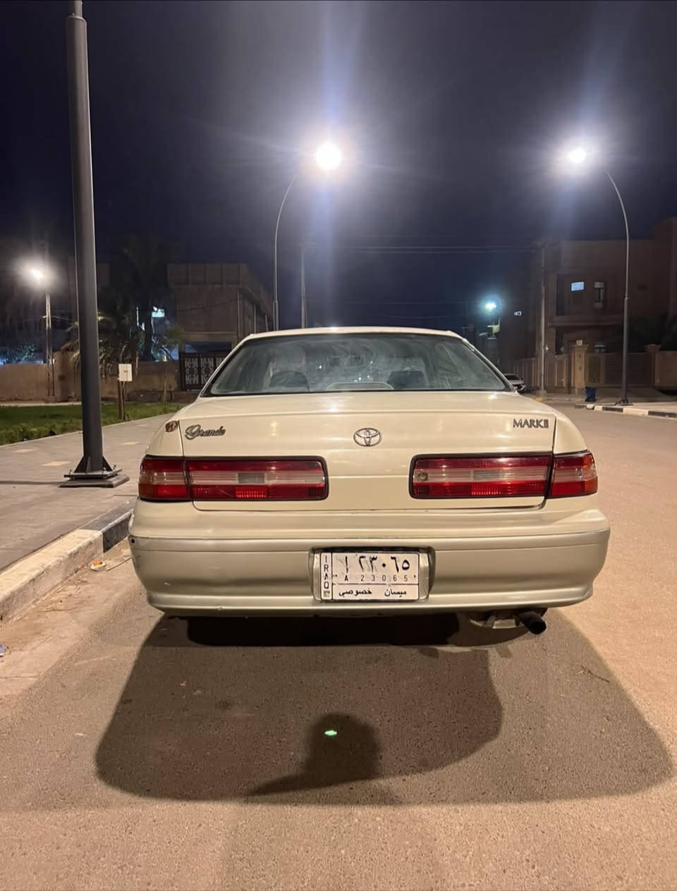 مارك ٢٠٠٠ • موتور ٢٫٥ فيفي تي • تبريد ثلج