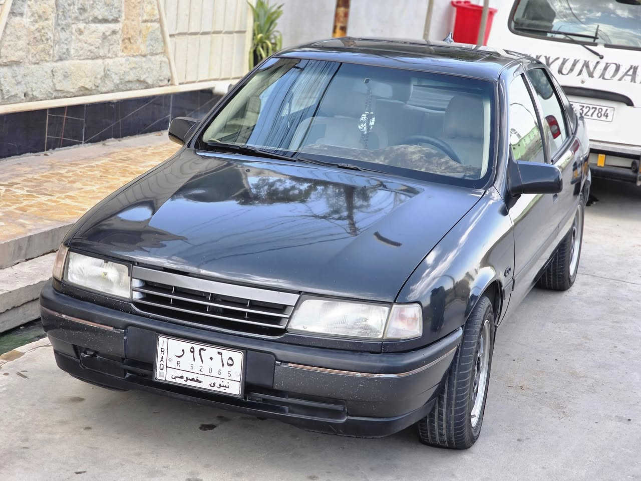 فكترا 1992
رقم نينوى شرعيها موجود بالموصل كير محرك شرط بخ جماليه بدون اي حادث سيارة حيل نضيفه كدام العين سعرها 49 $ بيها مجال قليل مكانها موصل حي الملايين 
***********
***********
