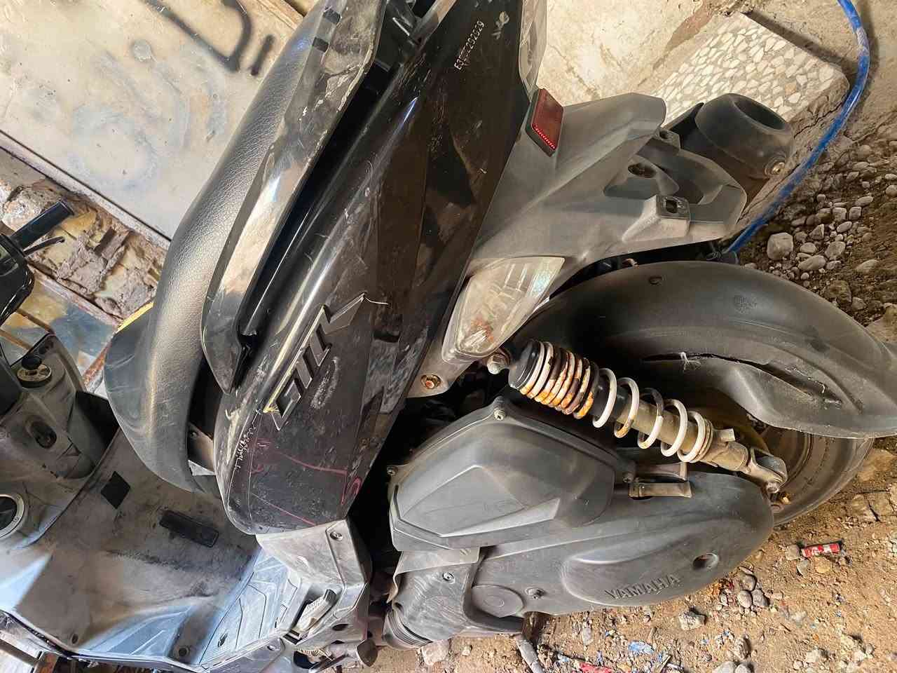 سلام عليكم جيتي ار شوفت عينكم نضيفه كلش عنواني الحريه ***********
