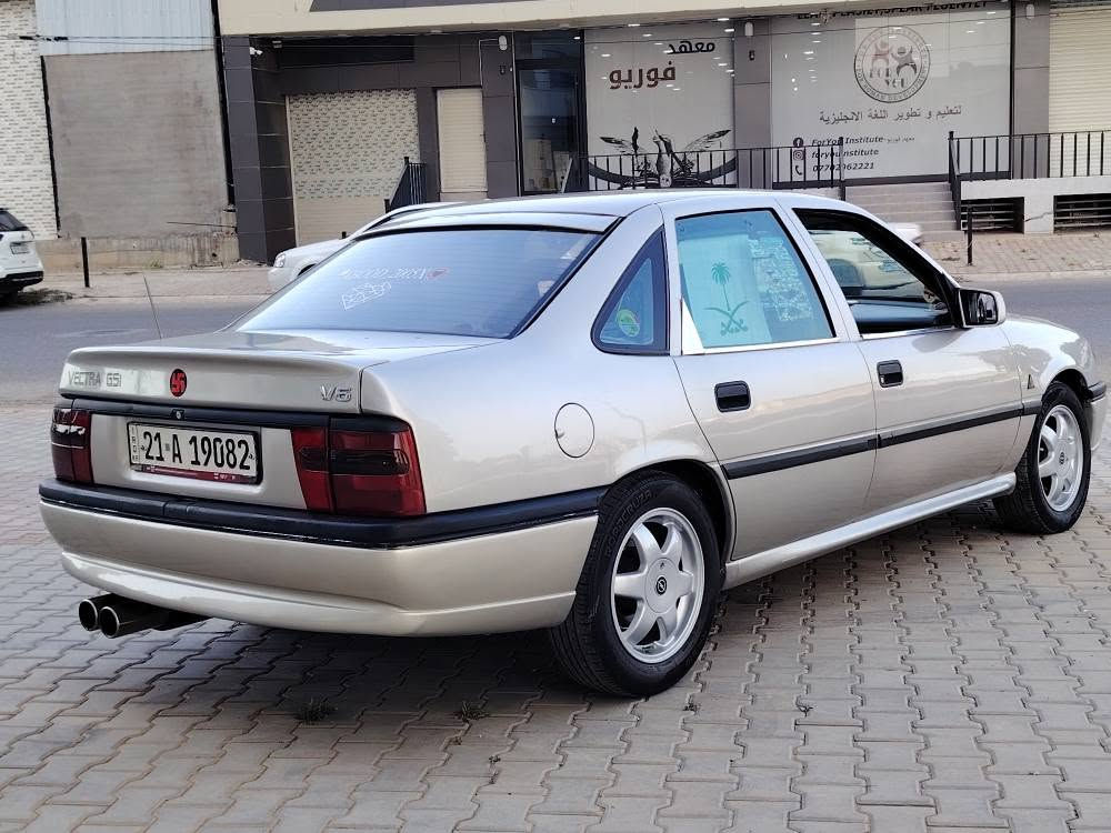 اوبل فكترا للبيع موديل 1993
1_ محرك 20
2_ گیر توماتيك
3_ بطاقة بانزين بي 
4_سنوية جديدة إلى 
2029 
5_ كهربائيات سيارة كله بشرط 
6_ سيارة رقم سليمانيه 21 رقم جديد 
7_صدر جديد
—————————————————
سيارة جاهزة بدون مصروف 
(مراوس حسب قناعه) 
رقم تلفون ☎️ : *********** كركوك, العراق
