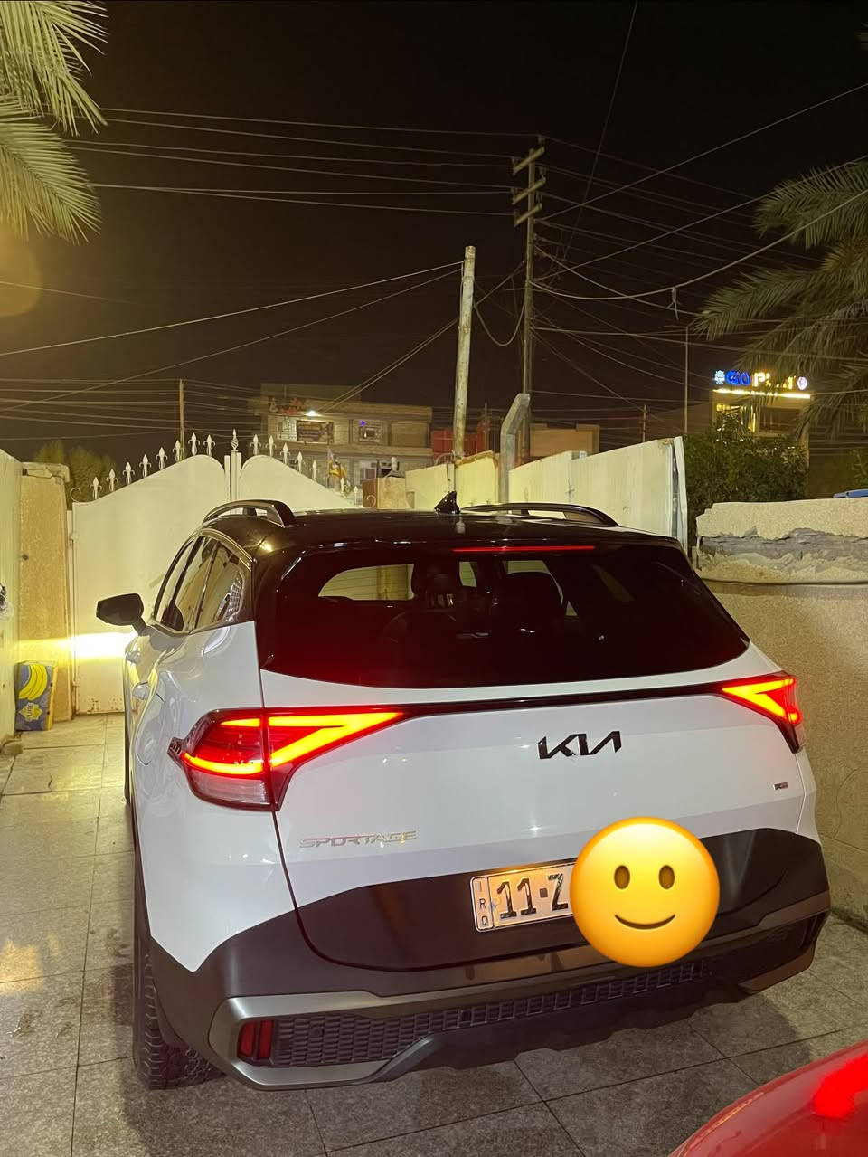 سلام عليكم 
كيا سبورتج 2023 للبيع
السياره كرافت اعلئ مواصفات مكينه 2500
السياره حادثها دعاميه صبغ وبيها بارد يم هلال الجاملغ  شويه نص اصبع فقط السياره بدون ايرباك
رقم بغداد دولي 
السعر ٢٠٠ وبيها مجال قليل
العنوان بابل المسيب حي المعلمين
رقم الهاتف ***********
