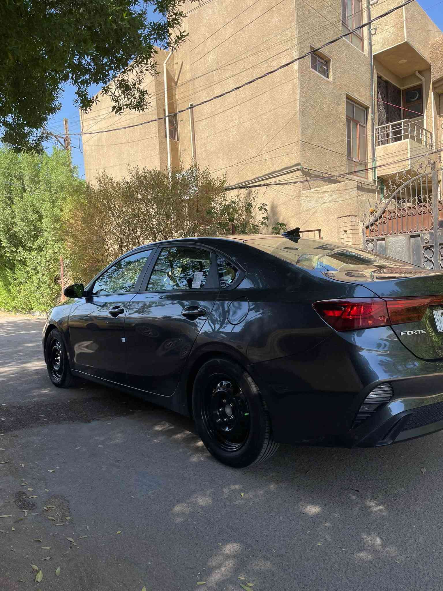 سلام عليكم فورتي موديل 24 حادثه بنيد وجملغ كير محرك كفاله عامه تخم تاير جديد صدره جديد سياره جهزه وجديده بمعنه الكلمه ماشيه 33 مكاني بغداد الدوره عارضه 130 وبيه مجال رقمي ***********

