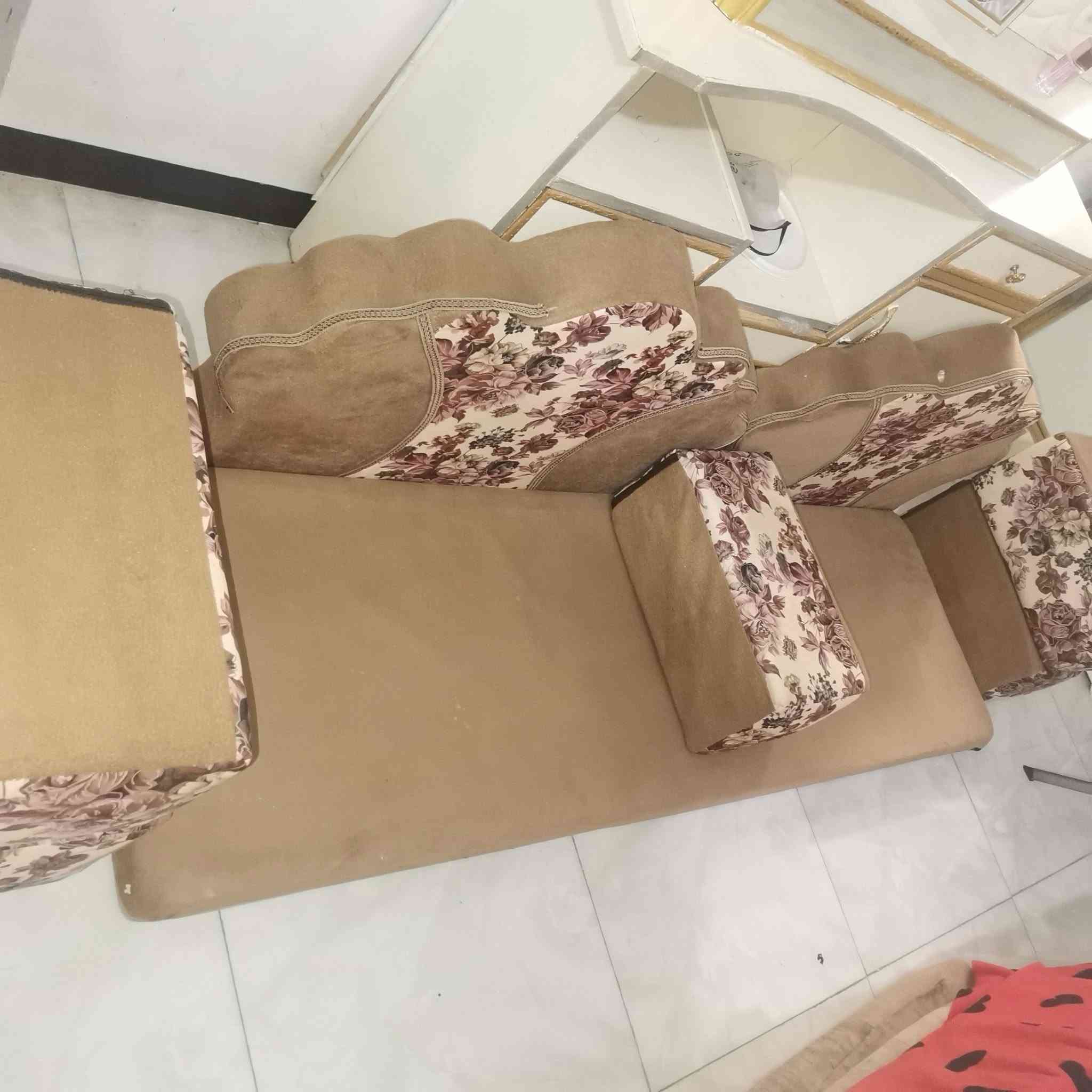 *********** طول ٤ونص ٢دوشك ٩مقاعد ٥٥الف
