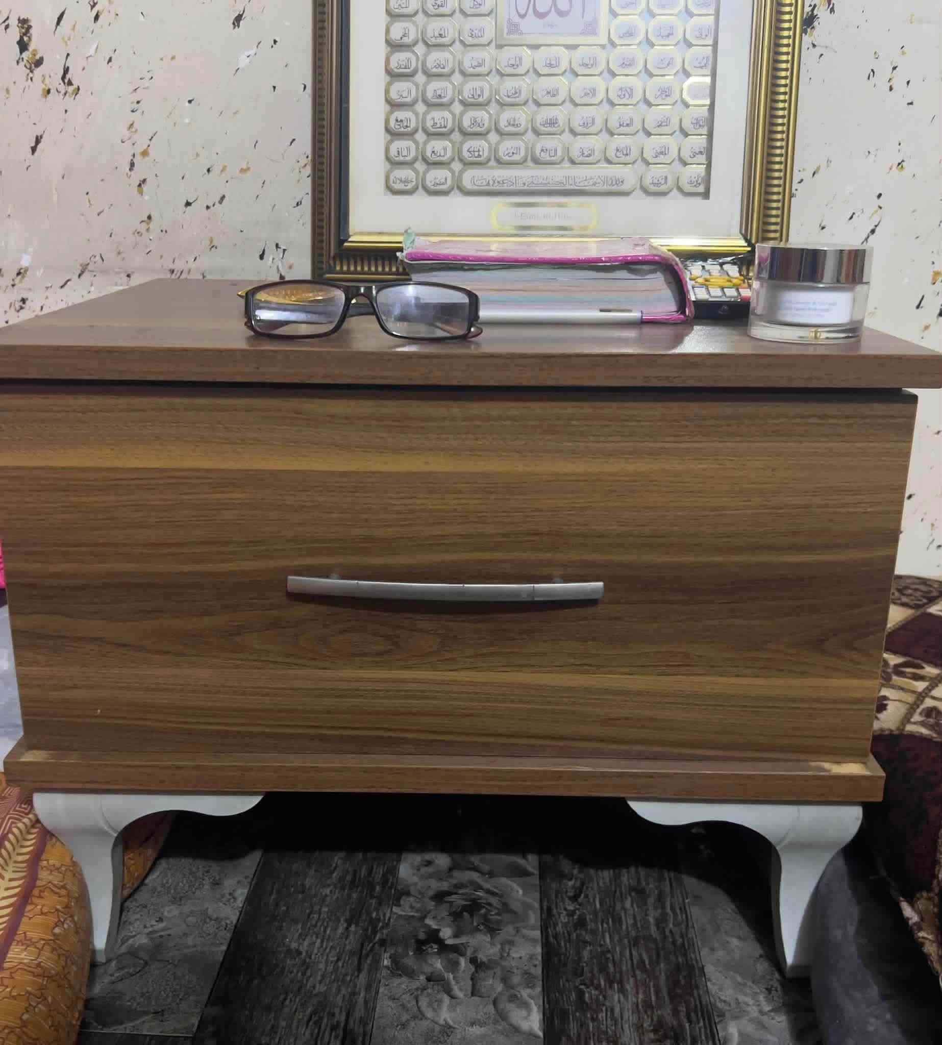 غرفه للبيع مكان بغداد*********** كامله
