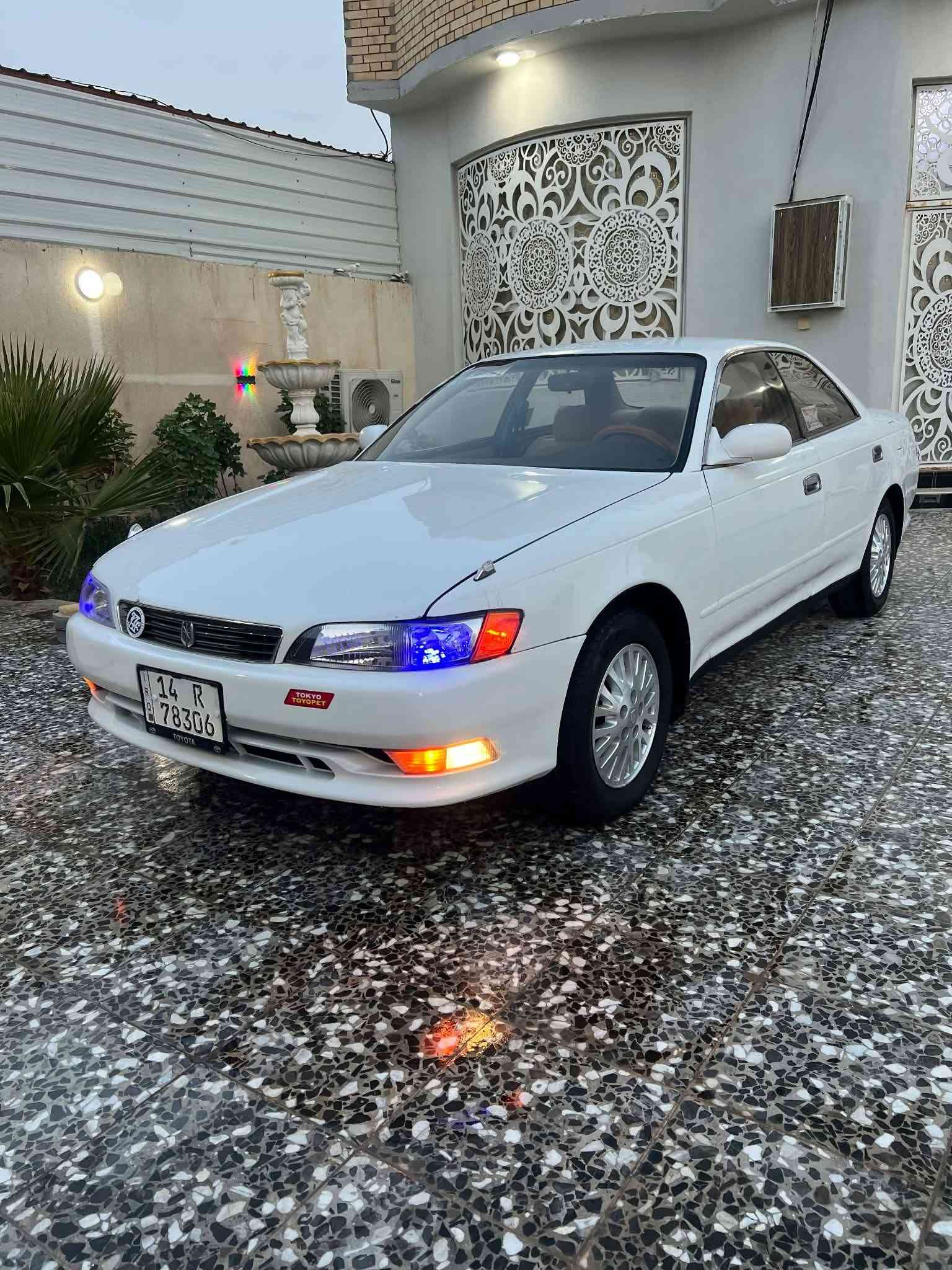 ١٩٩٥ • ابيض • رقم بصره