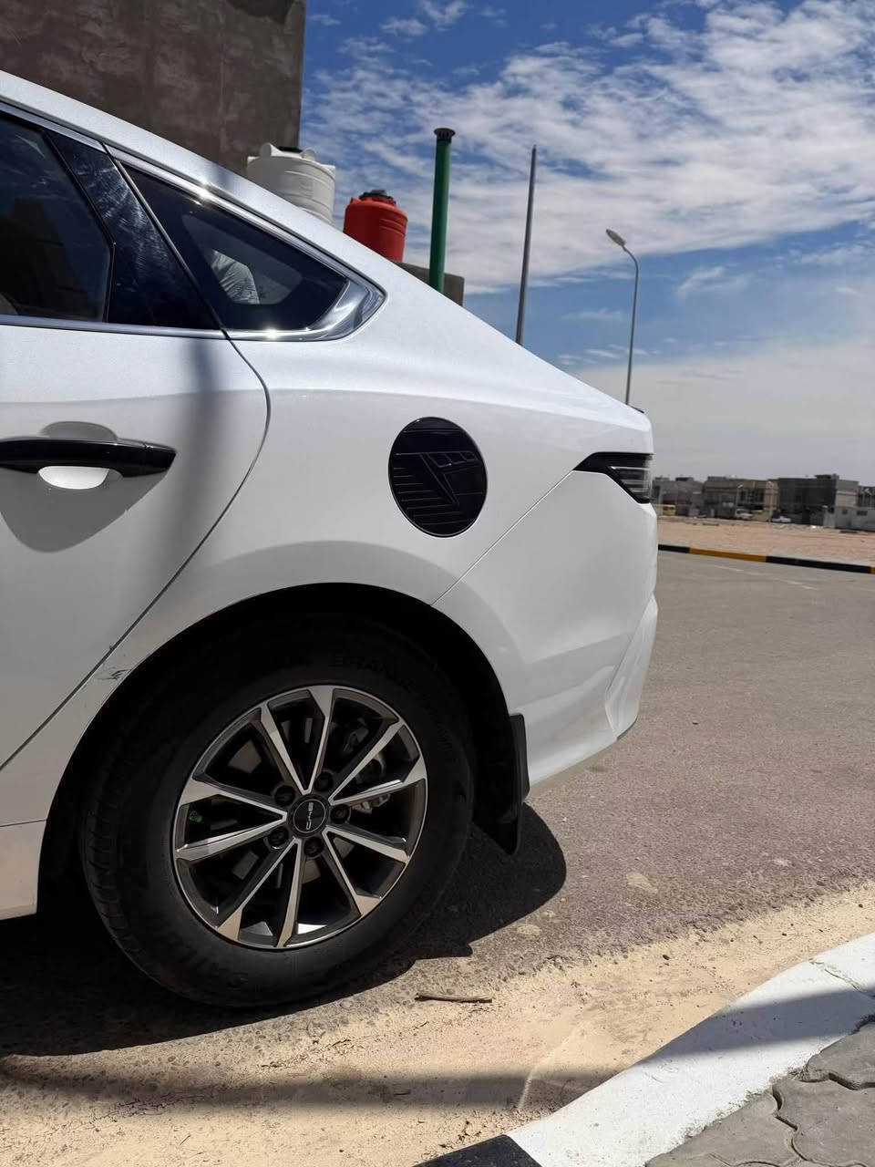 Byd destroyer 25
ماشية 22 كم سيارة نظيفة وجاهزه بيها طخات اثنين وكسر بعطر الدعاميه بسيط يتصلح سيارة كل المذكور يرادله تعديل بسيط سيارة مكانها بصرة 
17500 د. ع
***********
