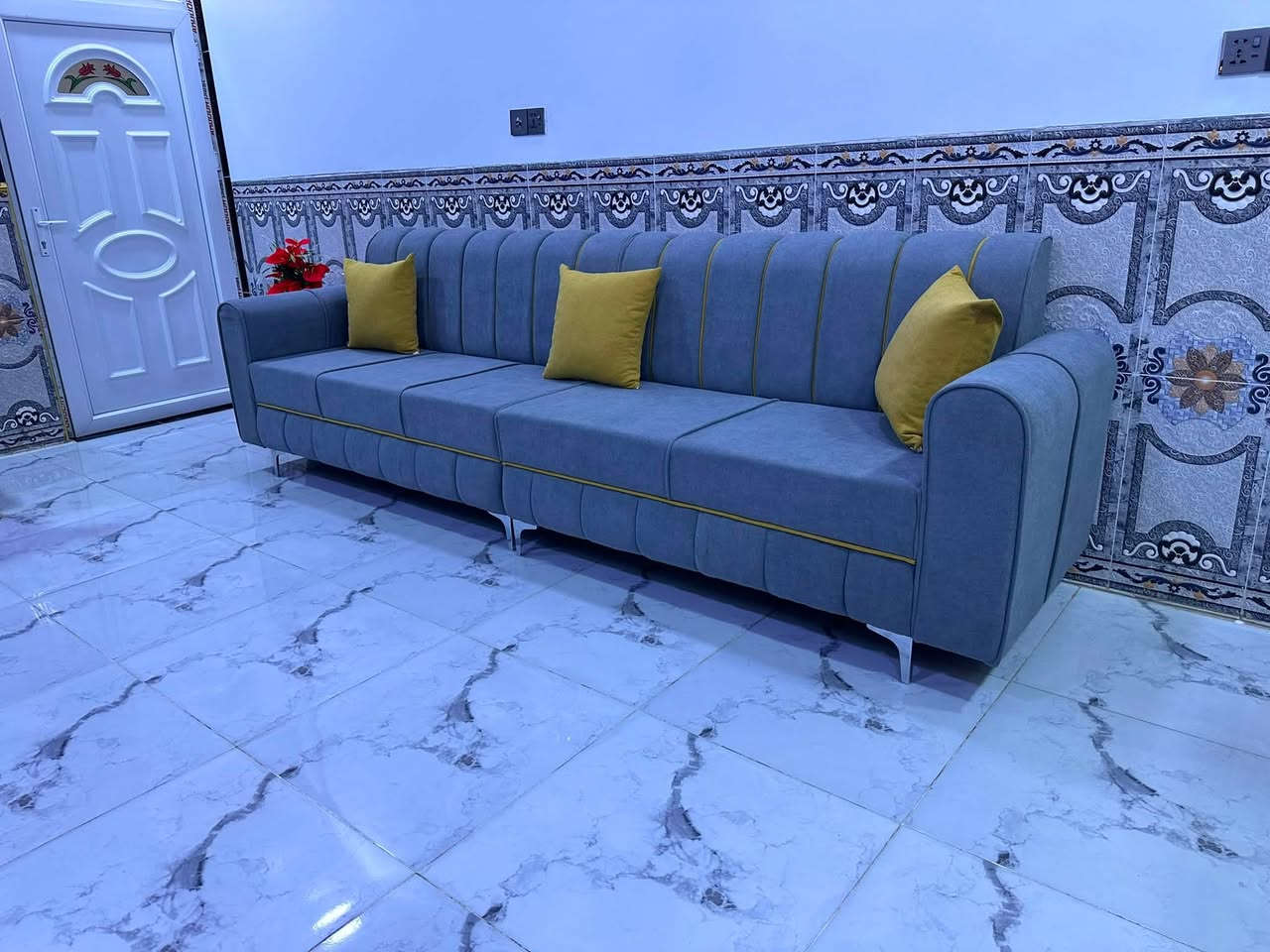 ✨ معمل ومعرض الزهيري ✨ يتوفر بلاقساط المريح ع ماستر كارد الرافدين

🛋️ فخامة التصميم... وراحة لا تُضاهى

استمتع بأحدث موديلات الكنب والاستقبال بتصميم عصري أنيق يجمع بين الجمال والمتانة، مع تفاصيل راقية تمنح منزلك لمسة مميزة.

✅ قماش فاخر ولمسات تشطيب عالية الجودة
✅ هيكل متين مصنوع بعناية واحتراف
✅ ألوان عصرية تناسب مختلف الديكورات
✅ راحة استثنائية للاستخدام اليومي
✅ إمكانية التنفيذ حسب الطلب

🌟 لأن الأناقة تبدأ من غرفة الجلوس، اختر الجودة التي تستحقها.

معمل ومعرض الزهيري للأثاث
📞 ***********

الزهيري... عنوان الجودة والتميز في صناعة الأثاث. 🏆
