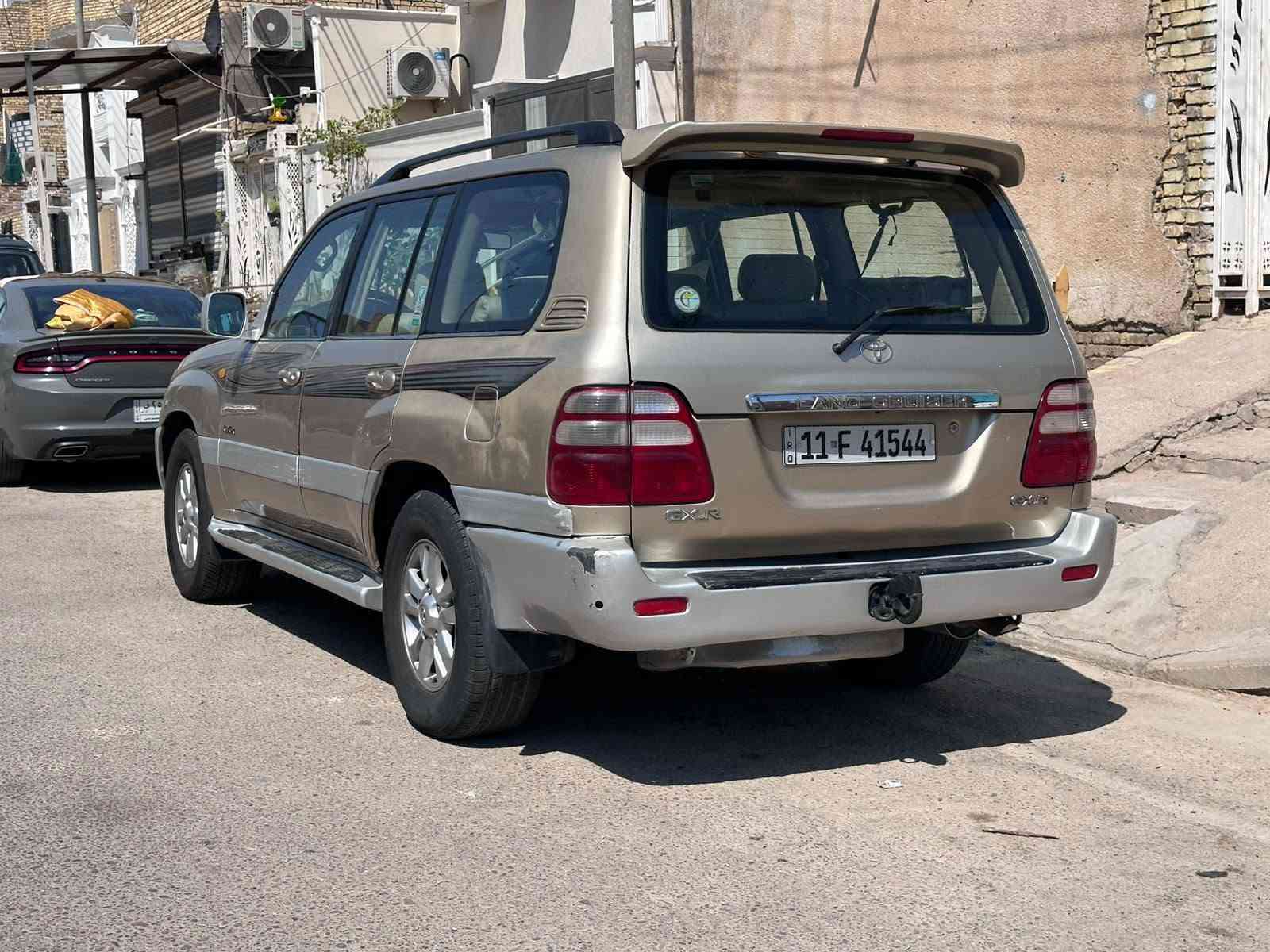 السلام عليكم اخوان
سياره لاندكروز للبيع موديل 2004 محدثه السياره 2007 للتوضيح مصبوغه صبغ عام اثر شخوط وجراد سياره حلوه وفول مواصفات كشنات تدفئه تبريد تحكمات ستيرن جير اوتوماتيك فورويل سياره جديده وما جناي والعنوان بغداد حي اور قرب جامع عمار بن ياسر والسعر 98 وبيها مجال بسيط الهاتف ***********
