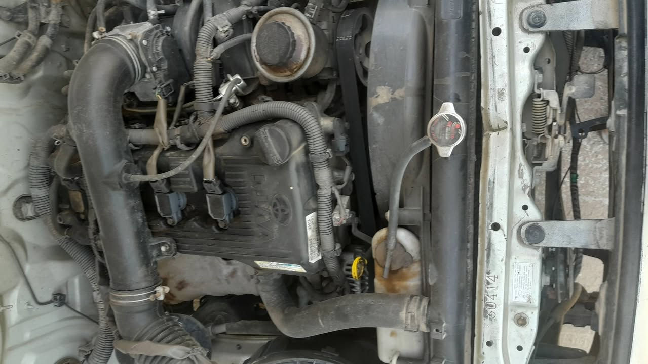 السلام عليكم
بيك اب هايلوكس فلاونزه سعودي موديل 2006 رقم كربلاء
لون سلفر
ضرر بسيط جداا باب السائق
حداديه كهربائيات تبريد دواخل نظيفه جدا
السعر 110 وبيها مجال
نجف مناذره
***********
