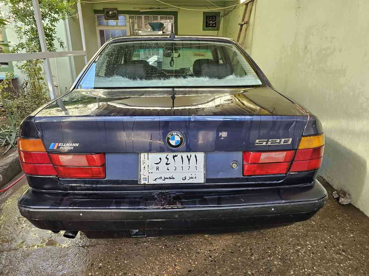 للبيع واتس او اتصال ***********
بي ام دبليو للبيع موديل 1991
محرك كبس كير عادي كير و محرك شرط 
صدر امامي و خلفي و دبلات اصلي و جديد
جام كهرب 
غرفة حييل نظيفة
مشروع وطني السيارة بأسمي
سنوية لل2027
