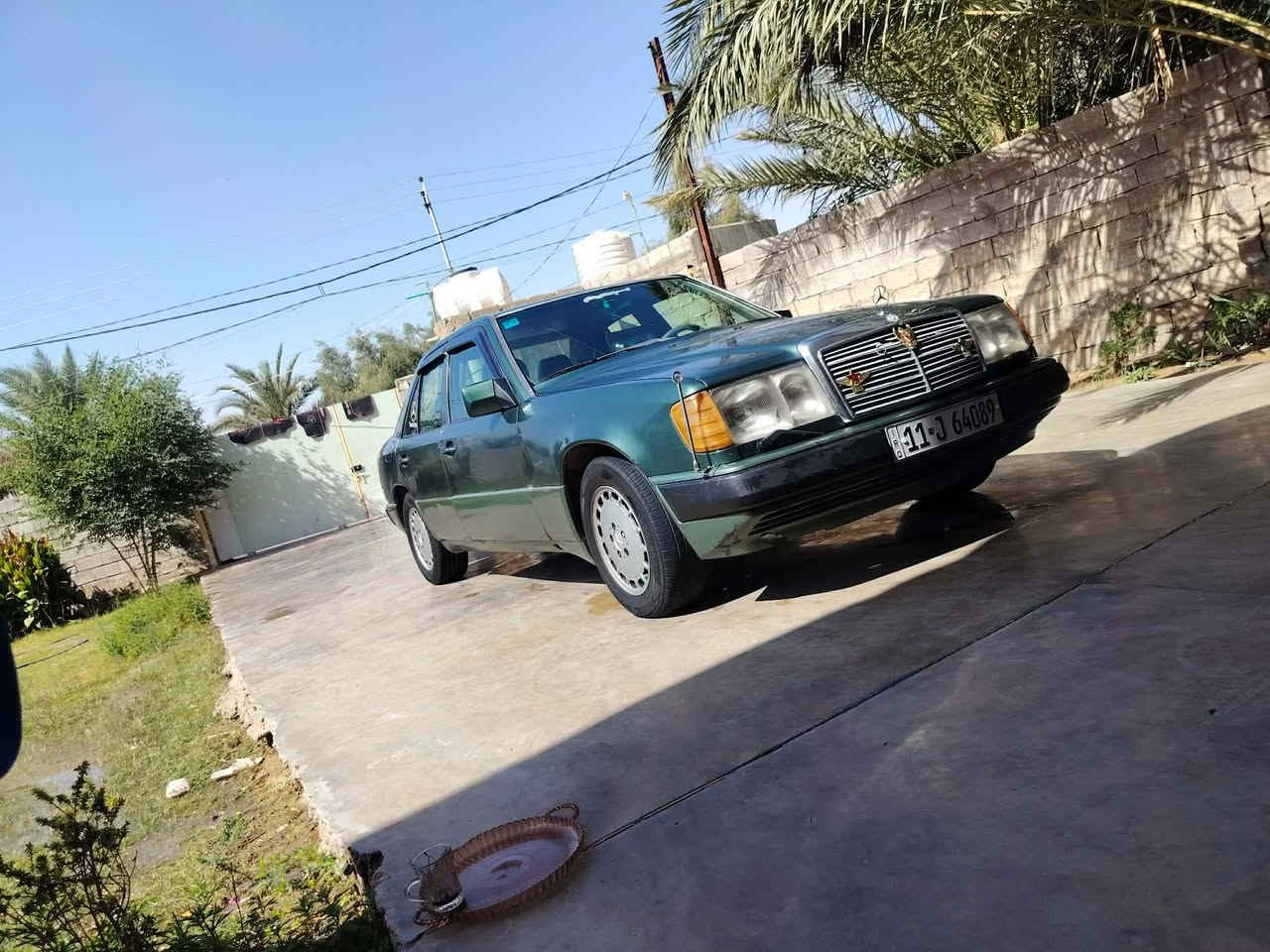 السلام عليكم مارسيدس دب رقم بغداد انكليزي شرط التحويل  للبيع محرك وكير بطة حاوية صدر امامي خلفي جديد كهربائيات كلها شغالة قواعد دبلات نظيفة مصبوغة عام للجمالية
الاتصال *********** 
ديالى المقدادية 
بيع فقط 
السعر 49 وبيها مجال بسيط
