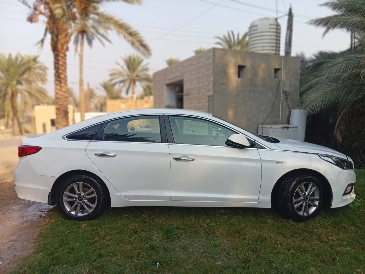 سوناته مديل 2017 غاز بلاد متومه رقام نكليزي سنويه طبق الأصل دخول جديد سياره محرك 2000 كهربايات حداديه تخم تاير سياره جاهزه من كلشي  سعر مناسب جوه سوك 43 الهاتف ***********
