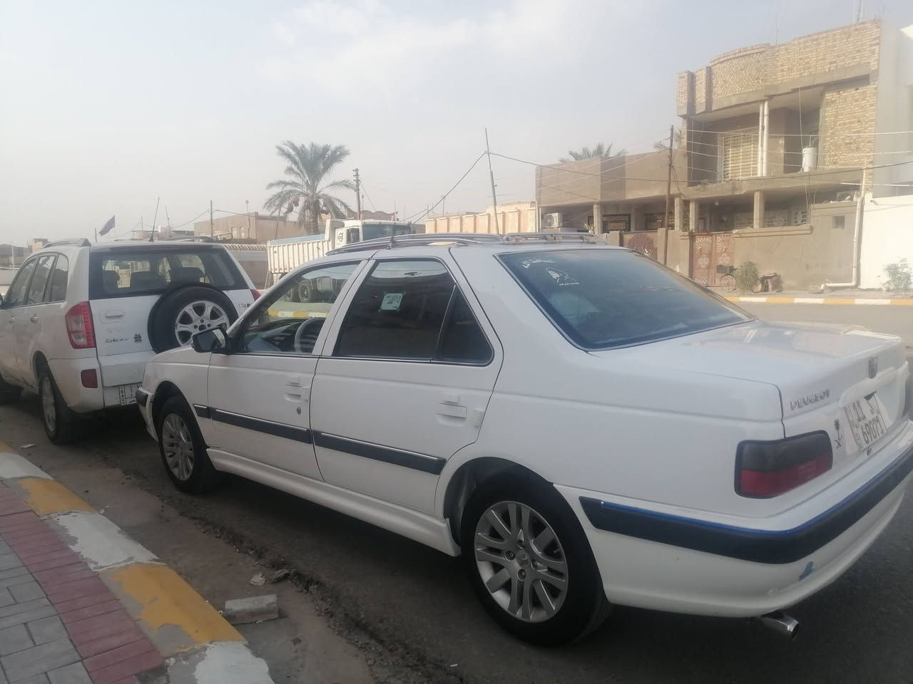بارص مديل 22 رقم بغداد كفاله عامه مكاني الديوانيه الحمزه الشرقي سياره جديده الاستفسار على رقم ***********
