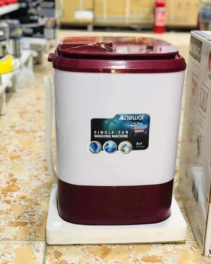 غسالة غسالة ملابس 🧢 اطفال غسل 🧼 وتنشيف حوض واحد 1️⃣  3*1 ثلاثة 3️⃣ في واحد 1️⃣ تغسل احذية  ماركة النيوال ضمان سنة   #سُنة معرض رقية بصرة صبخة العرب شارع العام قرب صيدلية 👩‍⚕️ المنارة يوجد توصيل 🚚 *********** #الشعب_الصيني_ماله_حل😂😂 #غسالة #غسالة_اطفال #غسالة احذية 
