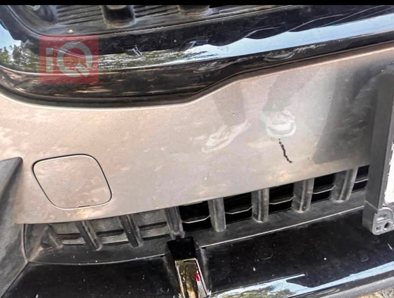 السلام عليكم
هافال جوليون 26 نص مواصفات ماشيه 25 الف تقريبا. 

سيارة جديدة ع وضع الشركة وداخلة بالضمان وصيانتها كلها بالشركة، بدون أي حادث مجرد خدشين بسيطة بالبودي وطحة بالبنيد صغيره وممبينة. واللحية الخلفية البلاستك مبدلة بسبب كسر بيها.

مواصفاتها معروفة، رقم بغداد حلو ومميز بأسمي تحويل مباشر ثاني يوم
مكان بغداد الحرية
***********
