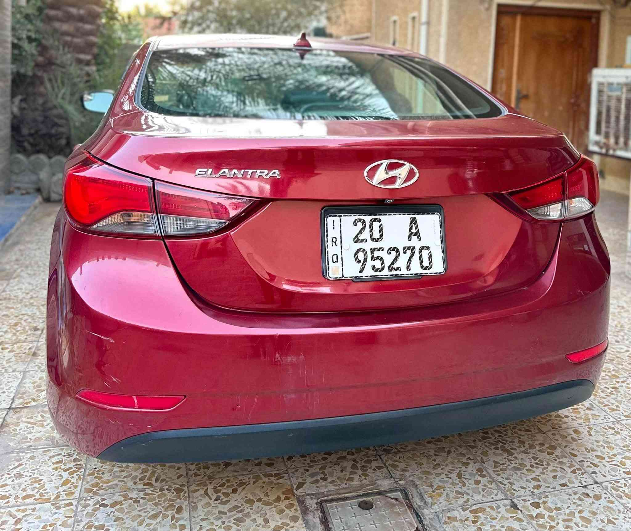 السلام عليكم 
هيونداي النترا للبيع 
اللون احمر ماروني دم الغزال 🚘
موديل 2016 ✅
مكينة 2000 دوش المرغوبه ✅
كير و محرك و صدر بشرط ✅ 
السيارة ماشيه 73 الف فقط ممشى حقيقي ✅
تبريد ثلج ثلج ❄️ ✅
السيارة فول مواصفات ✅
بصمة 🔑 ✅
بصمات أبواب ✅
فتحه ✅
كشنات جلد بلادي من الشركة ✅
تدفئه بالكشنات ✅
تحكم ستيرن جهتين ✅
داخل صاج ✅
كامره خلفيه ✅
مسجل شاشه و بلوتوث ✅
نظام ايكو و مانع انزلاق ✅
السياره رقم ديالى ✅
هزه جديده و رقم انكليزي و السنويه ما ساقطه و تحويل ثاني يوم ✅
السيارة وارد امريكا  و الضرر موضح بالسونار ✅
السياره بيها جراد بالقماره
السعر 95 و بيها مجال 
مكاني ديالى / بعقوبه 
الشراي يتصل على الرقم ***********
اقره المنشور زين قبل لا تتصل
