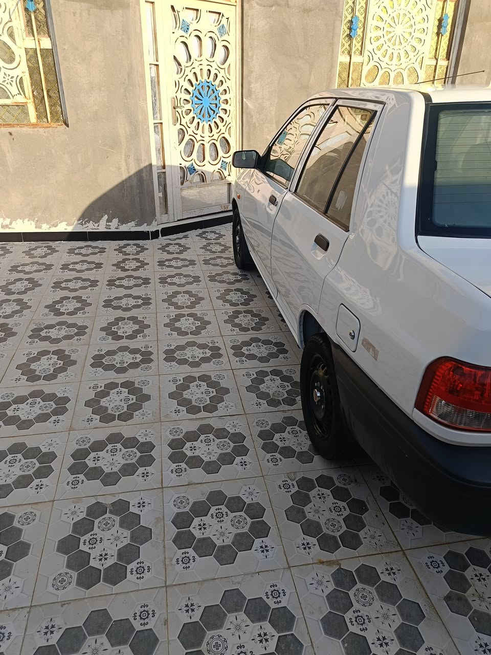 سلام عليكم سايبه لبيع موديل 25 كفاله عامه سعر 77وبيه مجال
رقم ***********
