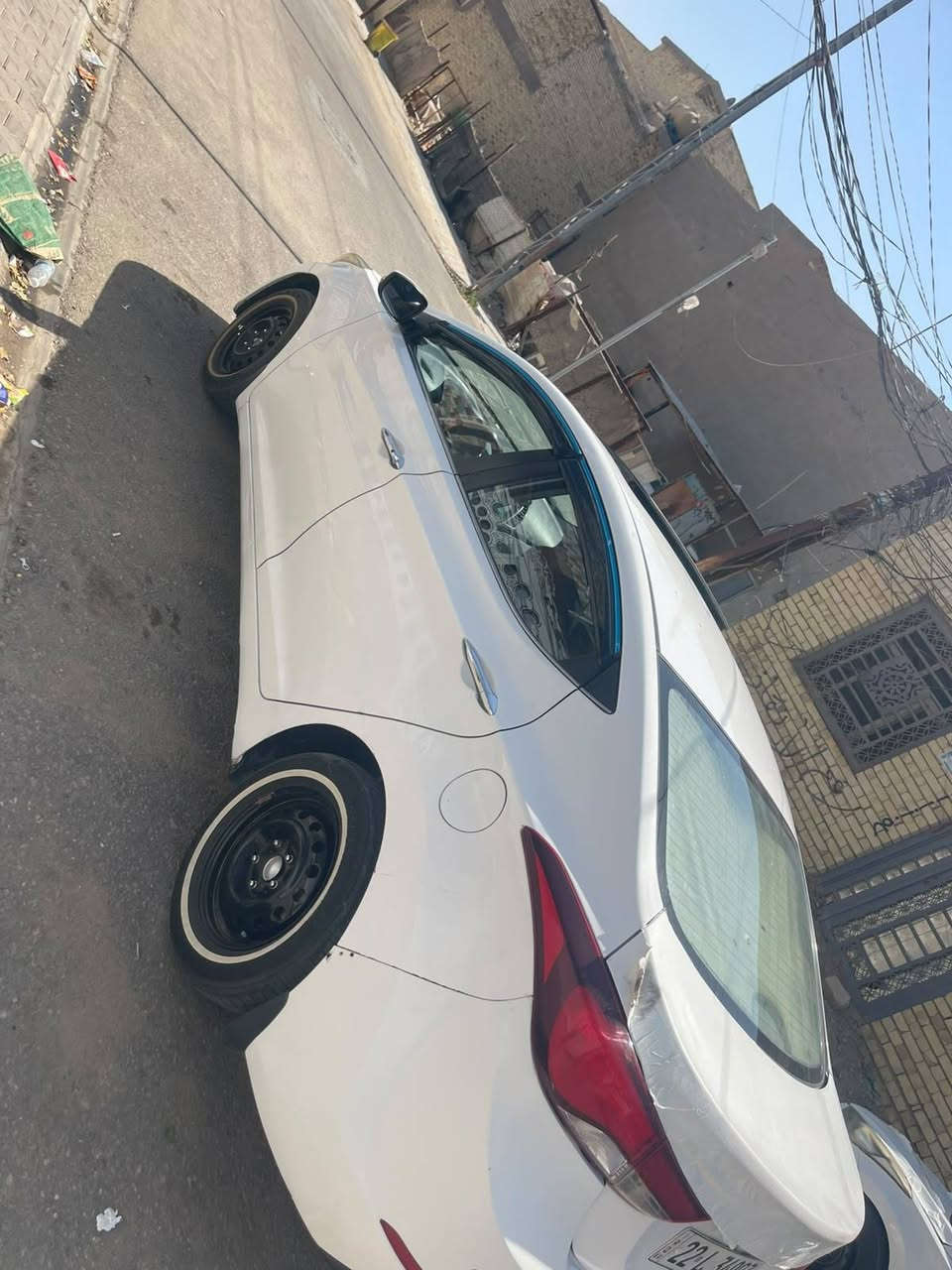 السلام عليكم النتر مديل 14شكل 16فول لا اخيره فتحه بصمه تبريد خلفي كشن كهرباء تدفه تبريد تبريد ابيون رقمه اربيل جديد بيه مكانة صبغ او تشيلعه محرك 1800ورده خليجه السعر 110وبيه مجال ***********
