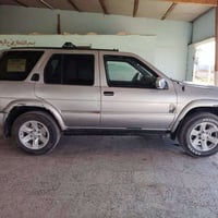 نيسان بافندر • ٢٠٠٣ • فورويل