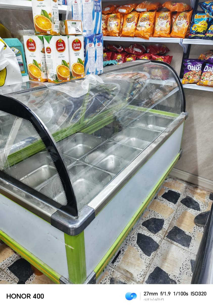 عارضة اجبان مستعملة شقالة بحالة جيدا 
عنوان مطيحة شارع مناوي لجم
رقم الهاتف ***********
