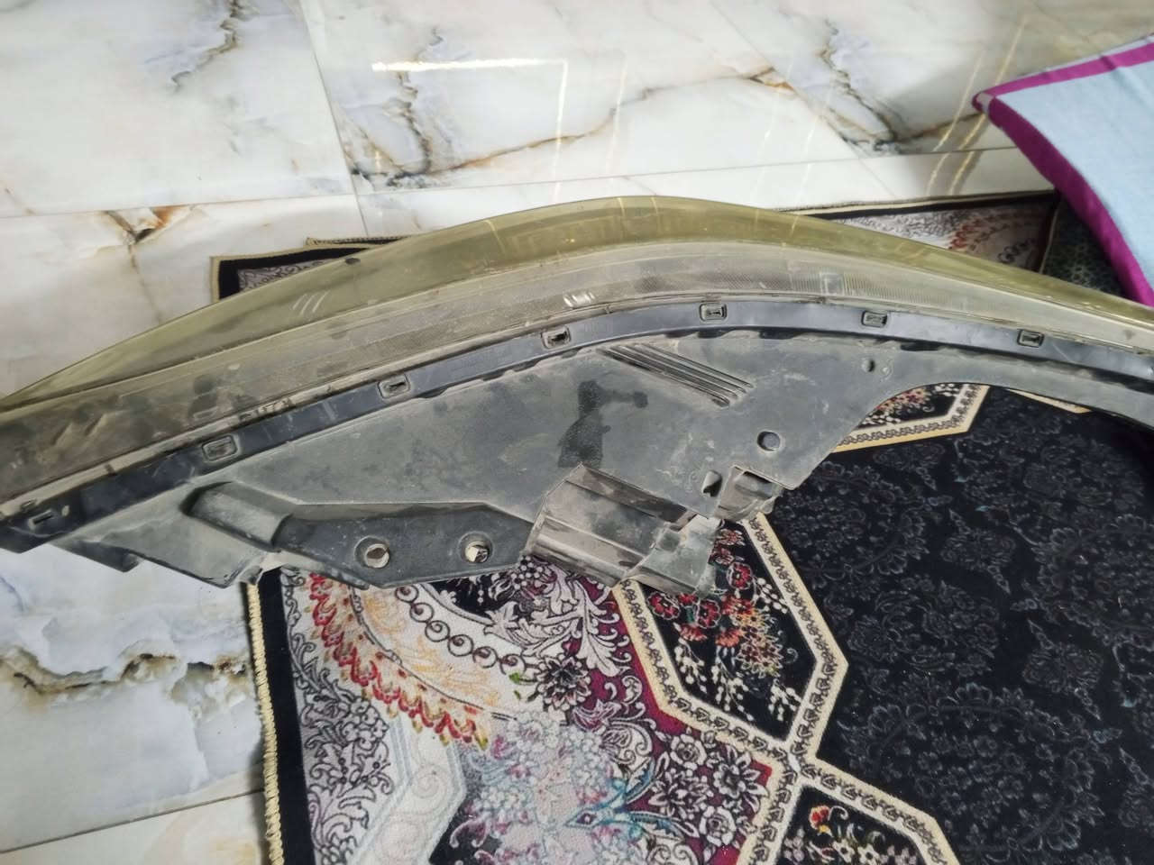 لايت اصلي • موديل ٢٢ • عدسة يسرى