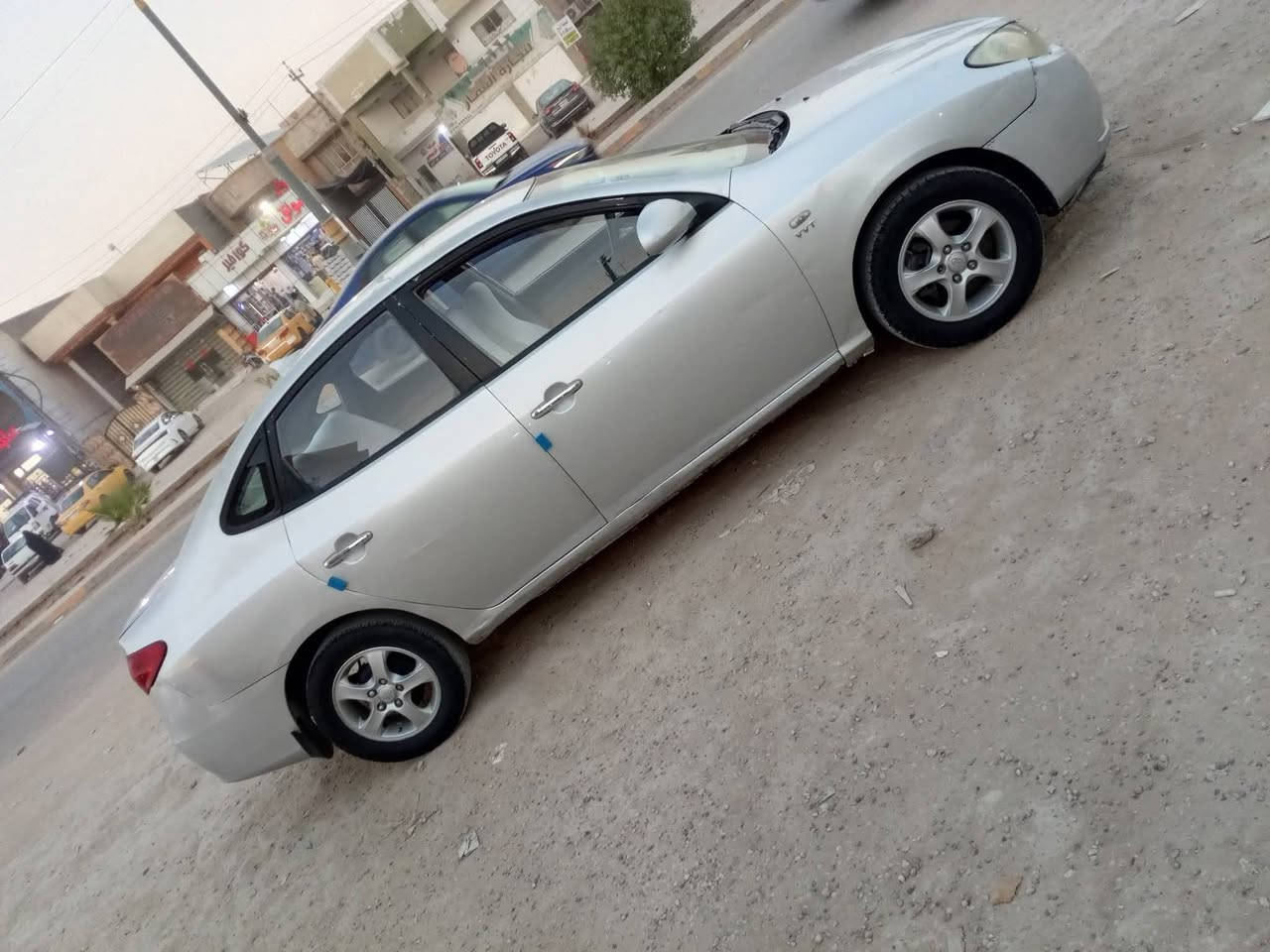 النترا موديل 2011 خليجية سيارة جديدة مكينة وكير وحدادية وتبريد وتدفئة وتخم تاير كله جديد جديده بمعنى الكلمة مكفولة من حادث قطعتين صبغ جمالية مكفولة من ايه ضربة ومكفولة من ايه داخل السعر 68 رقم بغداد انكليزي دولي بأسمي مكان السيارة حلة رقم الهاتف ***********
