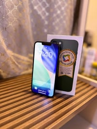 آيفون ١٣ • ١٢٨ جيجا • بطارية ١٠٠%