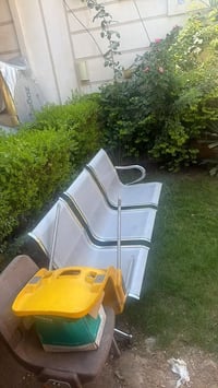 للبيع  غراض صالون كلمن وسعره لمكان زعفرانيه لاتصال 07711465904