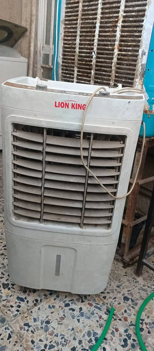 للبيع .كلهن شلعه وحده .شغالات
سعر 150كلهن.

