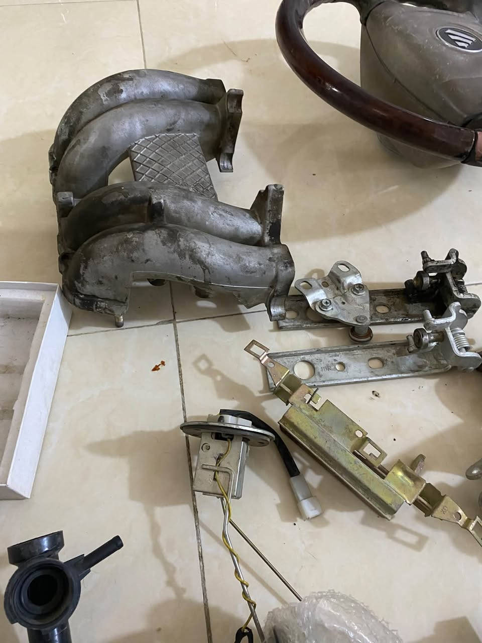 قطع غيار • فتون • تقاطع درويش