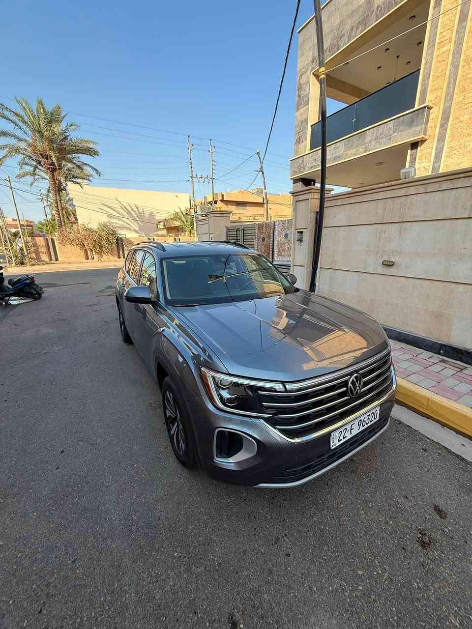 اطلس ٢٠٢٤
فئه SE 
السياره ماشيه ٦٦km
اربعه سلندر تو تيربو 
سبعه راكب
الضرر بابين من الاسفل تعديل بارد بدون صبغ
رقم اربيل 
مكان السياره 
الانبار الرمادي
السعر ٢٤٠$ وبيها مجال 
***********
