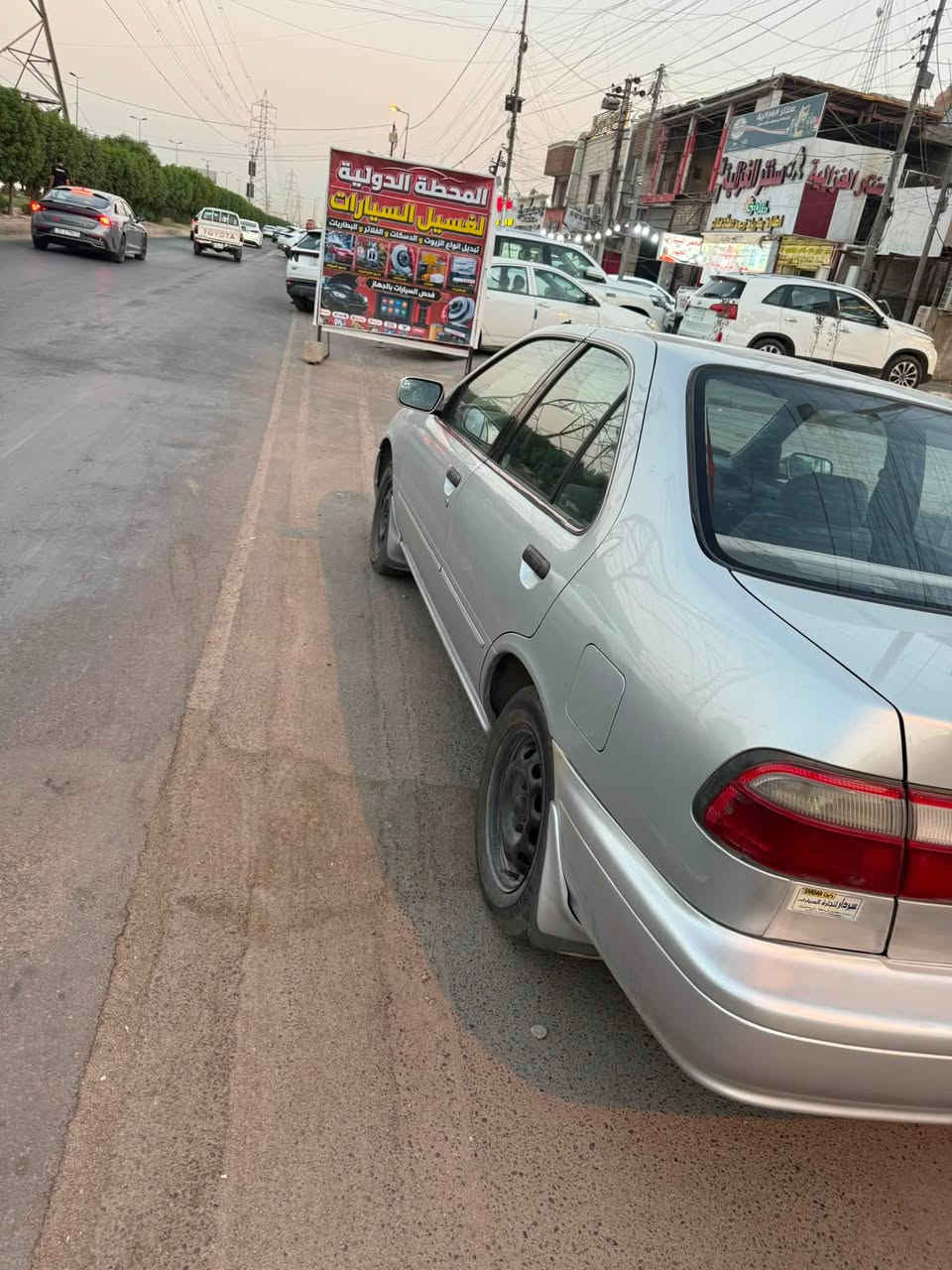 سلام عليكم نيسان موديل 2000 ماشيه 170 الف مكفوله كفاله عامه تبريد ثلج كلها ع بلاد السعر النهاىي 75 ورقه للاستفسار ***********
