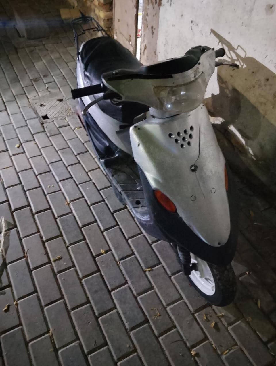 السلام عليكم دراجه بيجي رصاصي نضيفه تواير جدد وكهربائياتها شغاله سلف الدراجه ومجفته مرتين كلشي ماعايز بيها الدراجه مكاني سماوة وسعر 200وبيها مجال ..  والخاص مفتوح ***********
