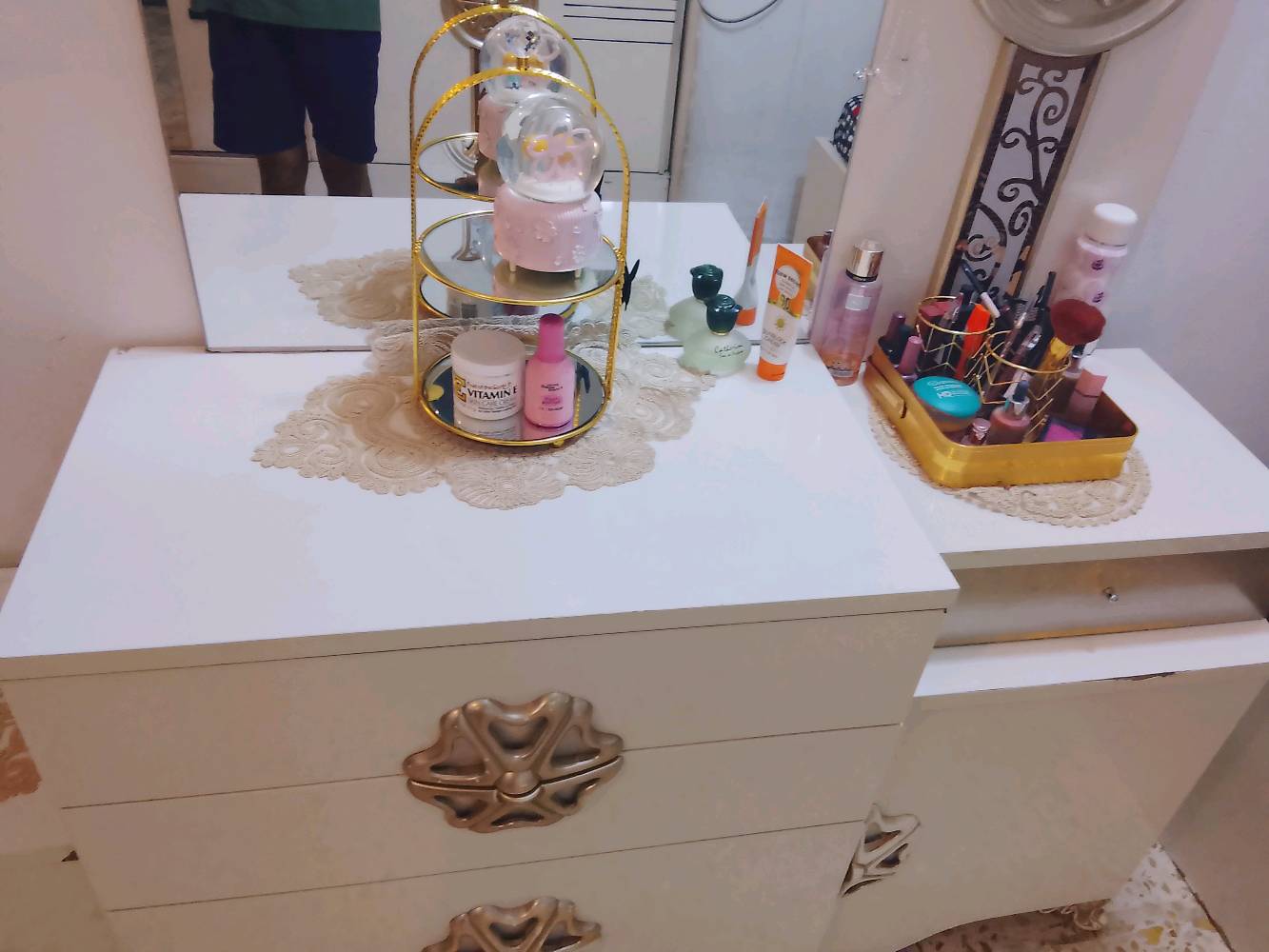 غرفه نوم جديده للبيع سعر 450 وبيه مجال لطيبين للاتصال  ***********