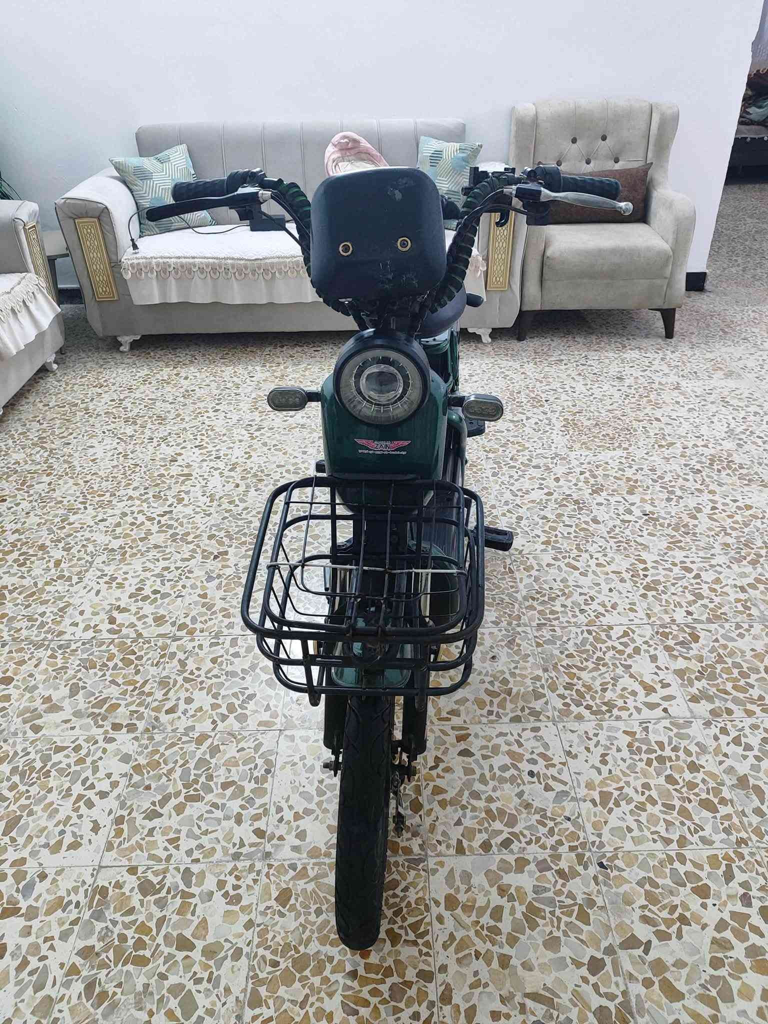 دراجة شحن • مع شاحنة • بطاريات هابطة