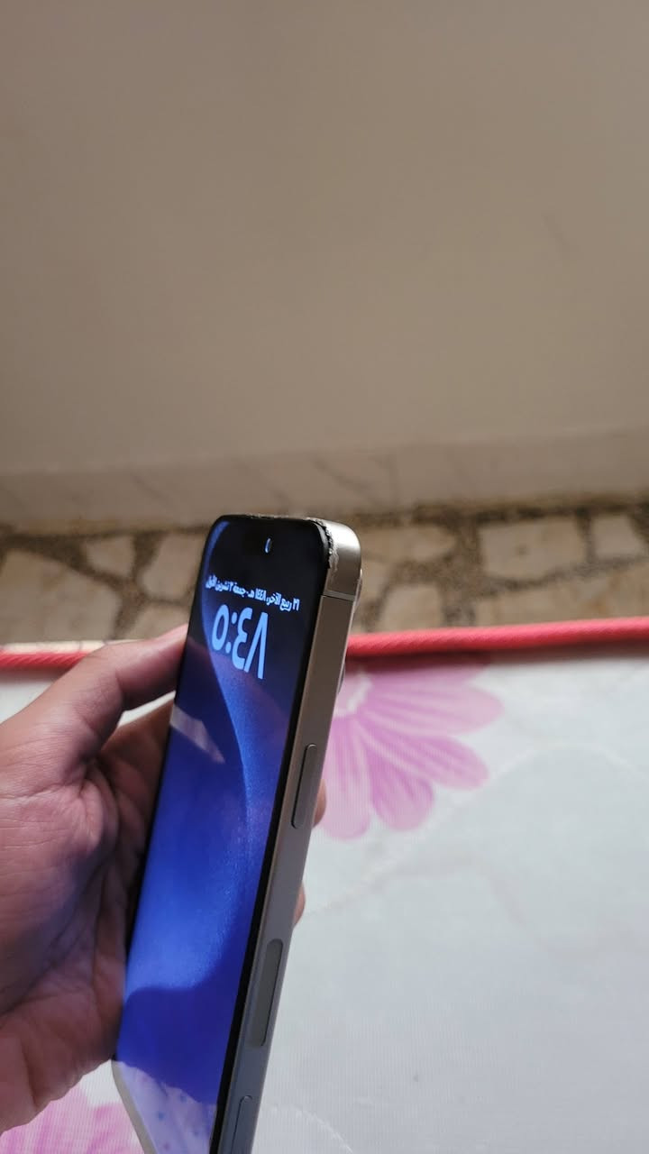 15 بروماكس بطارية 85 بسعر ٦٥٠ الف وبي مجال
بطارية 85 وذاكرة 256 
مبدل شاشة وفقط ايسم يشتغل ضربات بالشاصي
بغداد الرئاسة 
***********

نص مكتوب في الصور:
- ٥:٤٨
- القطع والخدمة
- تجمع Apple سجل تاريخ القطع والخدمة، وهذا السجل يعرض معلومات عن هذا الـ iPhone وحالته وتفاصيل إصلاحه. معرفة المزيد...
- سجل تاريخ الخدمة
- الشاشة
- غير معروف