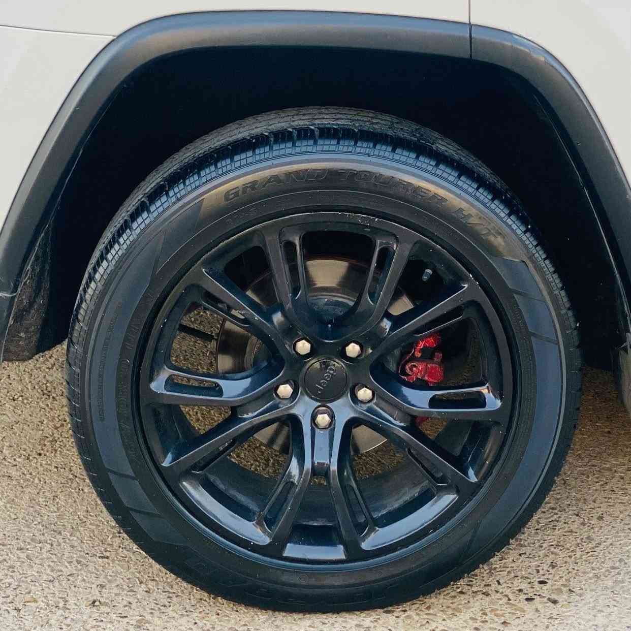 Jeep limited 2017
جیب لمتد  مودیل ٢٠١٧ وارد امریکي فول مواصفات

فوریول 4x4

مکینە ٦ سلندر مکفول ممفتوح

سیارە کلش جدید
ماشاءالله 
 

💥المواصفات:

کشن جلد و کهربا 
کشنات خلفیە والمامیە هیتەر
٣٦٠ درجە پارک سنسر
سقف سلاید
سندوق جک کهربای
ستیرن هیتەر 
شاشە کبیر
پادل شفت
المود سپورت
مود ئوتو ستارت ستوب
ویل SRT💥 
تاقم تایر جدید
بصمە
شخال
 بعت هوایە مواصفات……..

رقم بغداد الجدید الممیزە😍
سنوي جدید 

شرط تحویل

الحادثە
بس الجاملخ بدون دواخل
 

مکان سیارە  : سلیماني
سعرها : ٢٠٠$ وبیە مجال

رقم موبایل : 
***********
