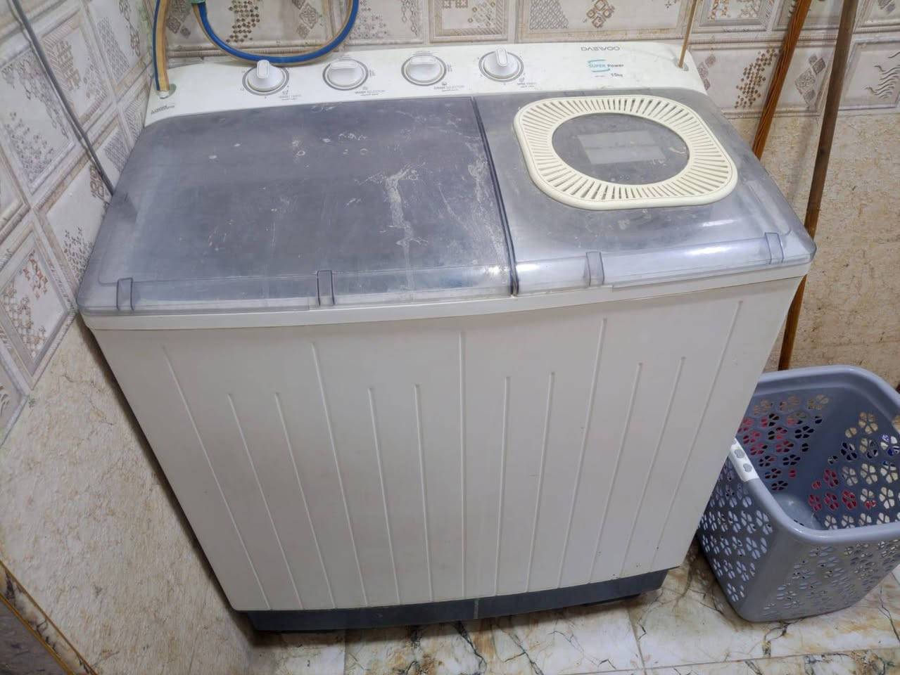 أغراض للبيع استعمال قليل استفسار اسعارهم خاص 9647748233697
