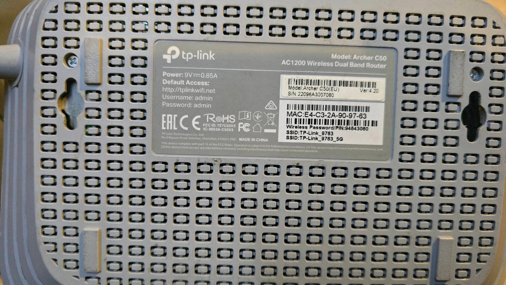 راوتر tplink archer C50
٤ انتنا سريع كلش
نظيف مستعمل قليل كلش