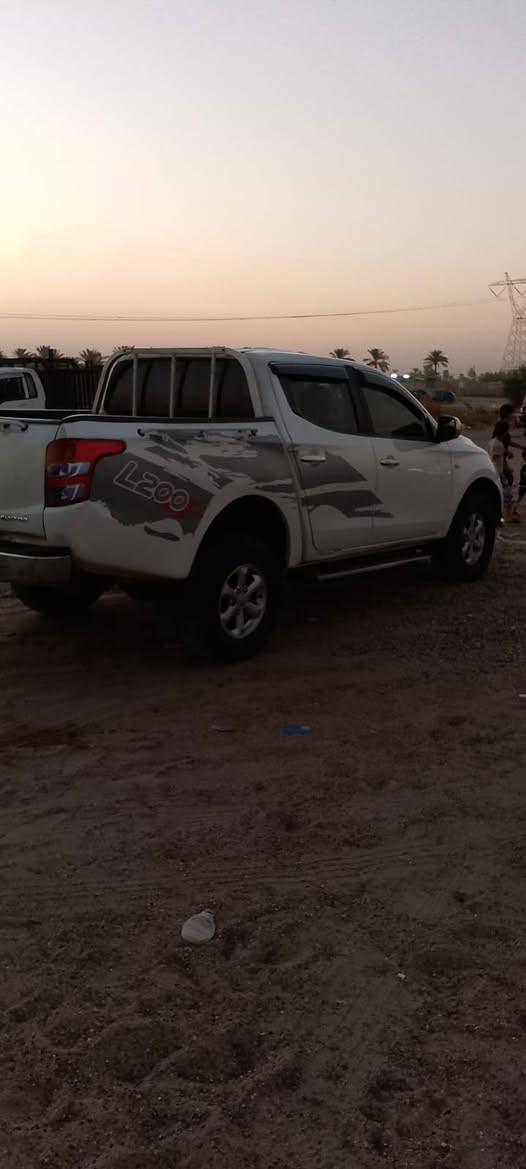 السلام عليكم بيكم مستبوش 2017  دفع رباعي محرك كاز جنكتر رقم بغداد مميز تحويل مباشر تخم تاير جديد حجم 16 تحكم امري مانع انزلاق اي بي باقي التفاصيل بالسونا السعر  110  رقم الهاتف***********.  ***********4 بغداد تاجي
