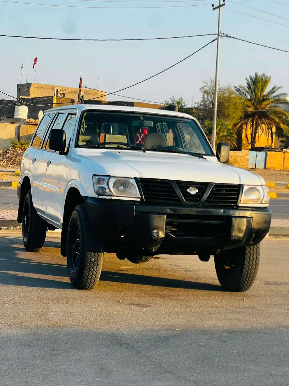 باترول • موديل ٢٠٠٠ • رقم ناصريه