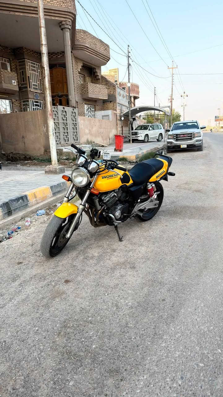 Cb4
نضافه شوفة عينك دراجه كامله من كل شيء 
مكاني ناصريه شطره
سعر16
***********

