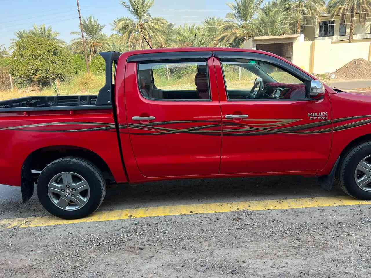هايلوكس • ٢٠١٥ • رقم بغداد