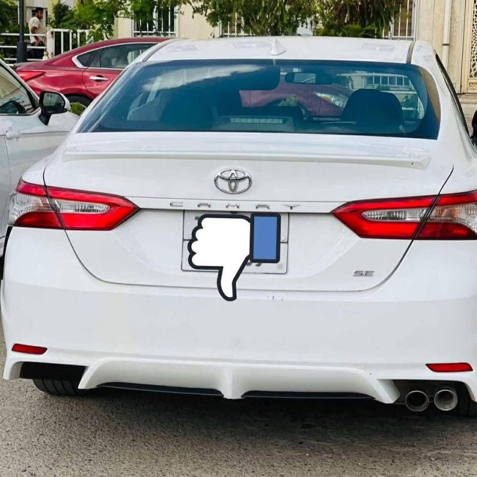 للبـيــع نقد فقط
تـويـوتا كامري 2019 فئة SE

وارد امـريكي ماشية 186 Mi
ـــــــــــــــــــــــــــــــــــــــــــــــــ
الــــمــــواصــــفــــات

گير اوتوماتيك شرط

مـحـــــرك 2.5 شرط

تحكم ستيرن جهتين

شاشة وكامرة ورادار

كشنات جلد 

نظام إيــــكـــو ECO
ـــــــــــــــــــــــــــــــــ

رقم اربيل  

الضرر 3 قطع چاملغ امامي وخلفي وباب خلفي
بدون دواخل وبدون ايرباك 

السعـر170$ وبيـها مجال بسيط للــطـيـبـيـــن

عنـوان السيارة #الموصل #الايسر اتصل وتدلل

***********
