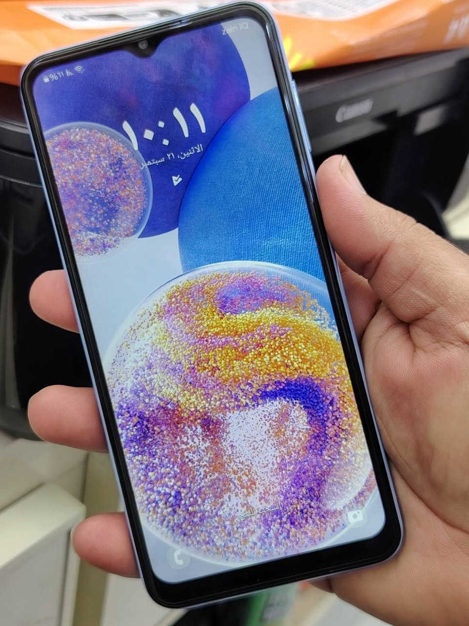 سامسونك كلكسي A23 

ذاكره 128 GB عشوائيه 4GB
-- المواصفات ---
- حجم الشاشة in 6,6 
- نوع الشاشة FHD plus 90Hz
- الكاميرا 📷 الخلفية 
* دقه 50MB ,5MB , 2MB ,2MB 
- الكاميرا 📸 الامامية 
* دقة 8MB 
- نوع ⚙️ المعالج Snapdragon 680
- حجم البطارية 🔋5000mAh
السعر 140 بي مجال بسيط
ملاحظه دكمه رفع صوت واكفه لازم من لمس شاشه ترفع صوت
#مكتب_المها_للموبايل
🔥كل ماهو جديد ومميز وبأنسب الاسعار🔥
 #موبايلات #ساعات #هدايا #اكسسوارات 

العنوان : المضيق مقابل جامع الخضر والياس

نص مكتوب في الصور:
- رائع!
- لقد تم تحديث تقرير العناية الخاص بك. تعرف على ما فعلته خدمة العناية بالجهاز للحفاظ على هاتفك بحالة جيدة.
- البطارية
- تعلم أنماط الاستخدام...
- يتوفر 61%
- مكان التخزين
- ١٠٩,٨ جيجابايت متو...
- ١٨,٢ جيجابايت | ١٢٨ جيجابايت
- الذاكرة
- ١,٢ جيجابايت متوفرة
- ٢,٣ جيجابايت | ٤ جيجابايت
- حماية التطبيق
- غير مفعل
- الأداء
- التحسين التلقائي