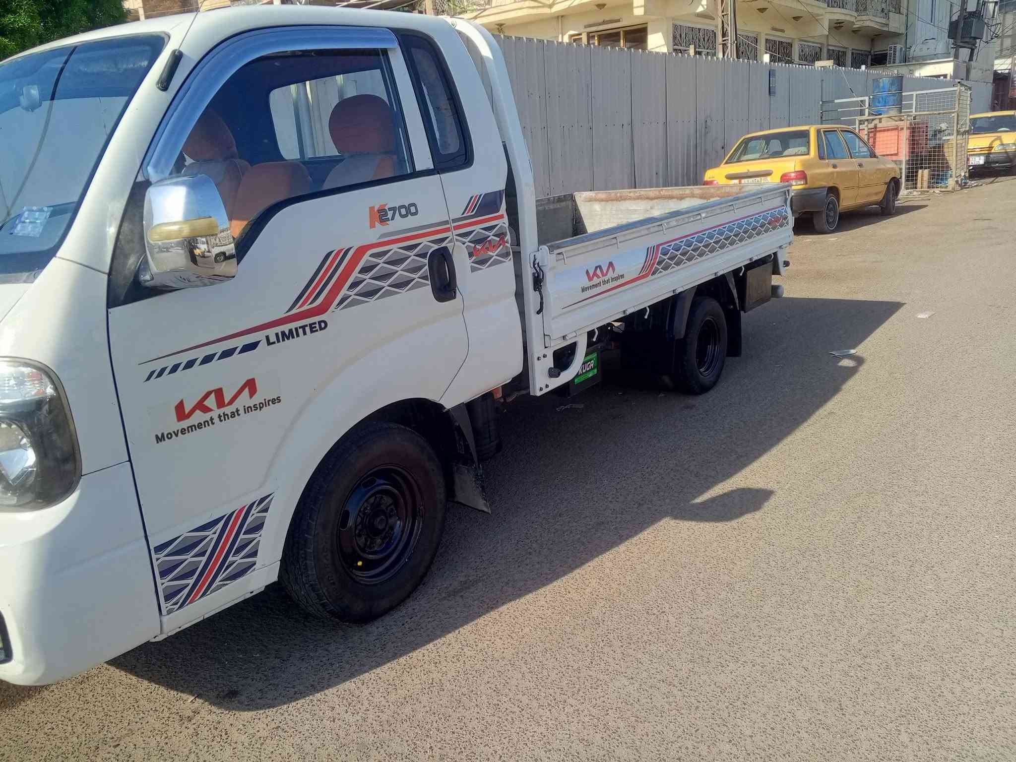 السلام عليكم كيا 2700 رقم ديالى انجليزي باسمي موديل 13 سياره جاهزه خير من الله اي نقص ما بيها ماكينه تخم تايه وحداديه خير من الله السعر 105 ترهم مراوس او بيع عنوان بغداد الطالبيه ***********

