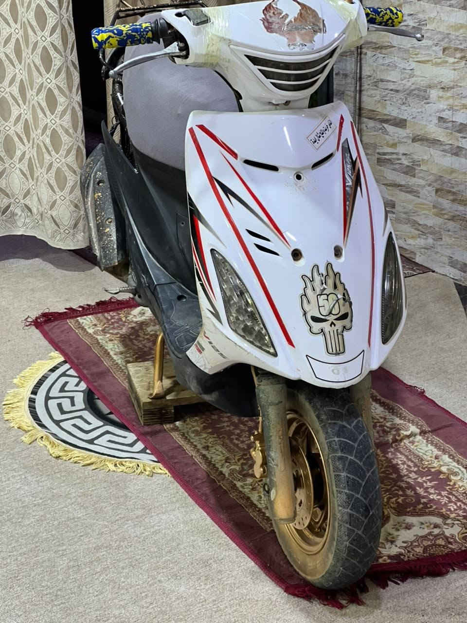 السلام عليكم ادرس كفاله من الطول لطول محرك جديد هسه شاده شرط الفحص تشتغل سلف هندر كلشي مبدل جديد فقط يرادله ملاحظات بسيطه جداً مكاني بصره الصالحيه قريب الجسر الايطالي واتساب ***********
