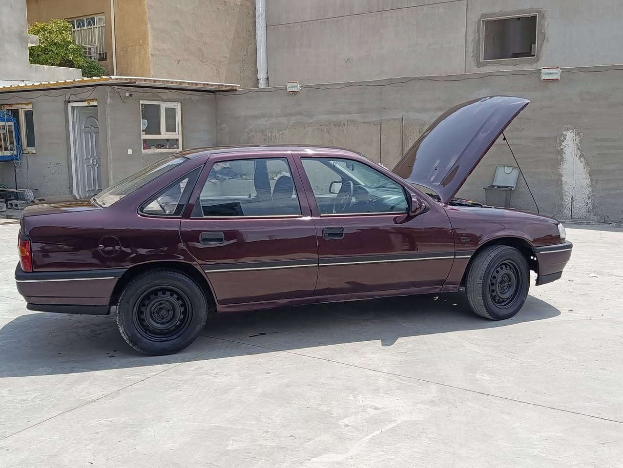 فكترا 1991
حجم 18
دفتر بانزين بيها
باور استيرن
رقم كركوك شرط تحويل
صبغ عام للجماليه
هلالات بلاد بدون خياس ما معمره
دوسات عل بلاد
سعر 35 وبي مجال قليل
***********
مكان كركوك
داخل سياره جديد
صبغ درجه اولى مصبوغ
كهربائيات كلها شغال شرط
كيج حماوه كيج بانزين كيج كيلو متر و رون كلها شغال كركوك, العراق
