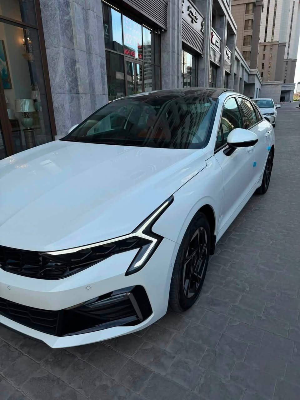 كيا K5 موديل 2026
خليجي VIP ماشية 10 الاف كيلو قابل للزيادة كفاله عامة
ضمان شركة NIM  خمس سنوات صيانه مجانية ( فرع في بغداد واربيل والبصرة )
تبديل دهن من الشركة مجانا مبدل مرتين وباقي مرتين من الشركة 
رقم اربيل باسمي مكان السيارة في البصرة (تحويل باسم المشتري مباشر مايحتاج تاخذ السيارة )

مواصفات VIP 
سقف بانورامي

‎كاميرا 360
مستشعر وقوف
تدفئة تبريد المقاعد
فتحة السقف
مثبت السرعة
شاشة متصله كبيرة 
مراقبة النقطة العمياء
نظام المفتاح الذكي
التحكم التلقائي في درجة الحرارة
المصابيح الأمامية ليد
أبل كاربلاي
التشغيل عن بعد
فرامل الوقوف الإلكتروني
4 اوضاع القيادة
بك لايت امريكي 

للاستفسار
***********
